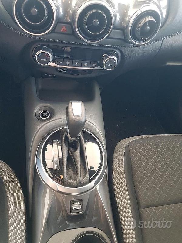 Usata Nissan Juke N-Connecta 114 CV (83 kW) 2021 Grigio SUV
