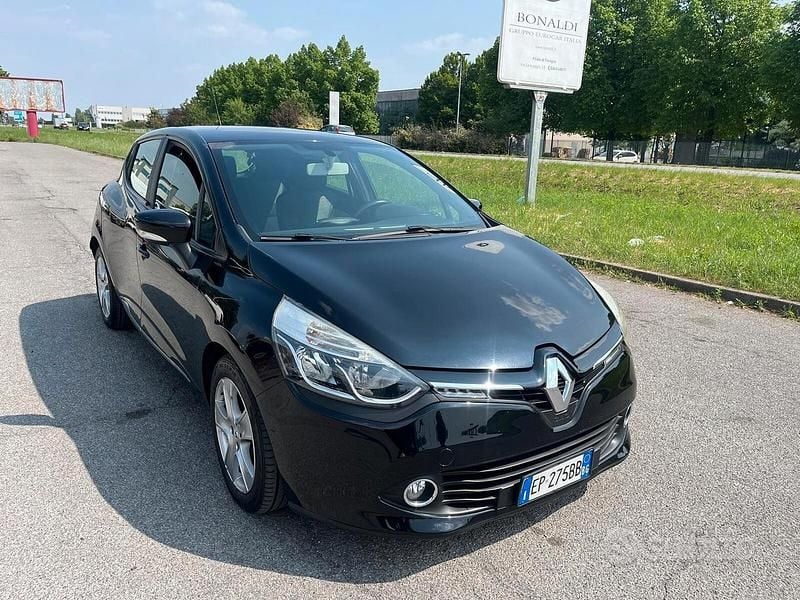 Usata Renault Clio IV 75 CV (55 kW) 2013 Nero Berlina