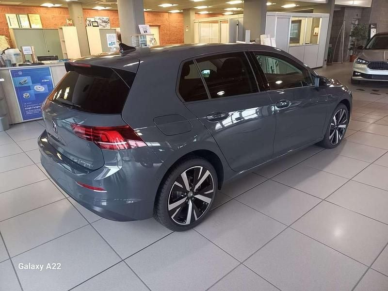 Nuova VW Golf VIII Edition 150 CV (110 kW) 2025 Dolphin grey Berlina