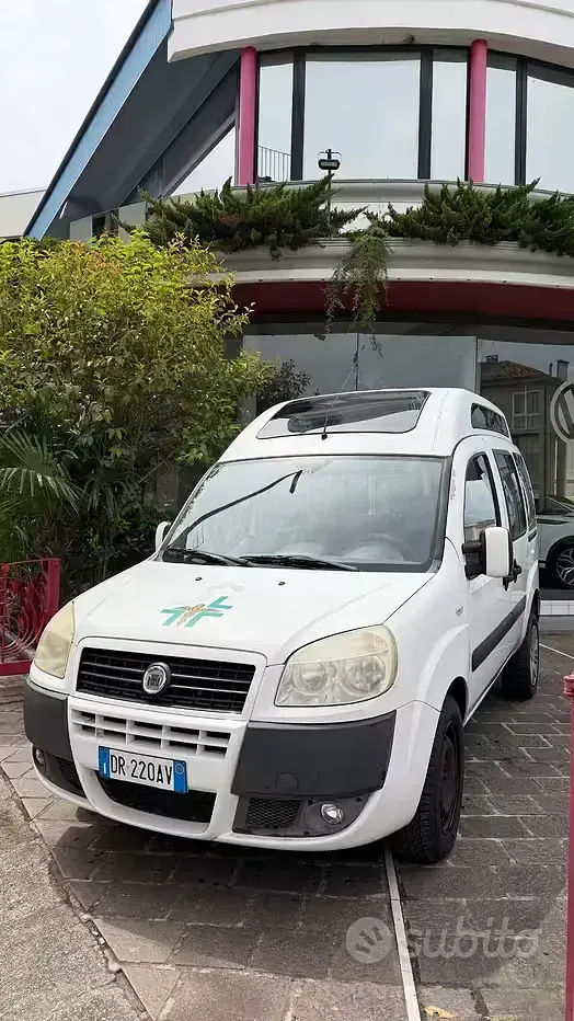 Usata Fiat Doblò 85 CV (62 kW) 2008 Monovolume