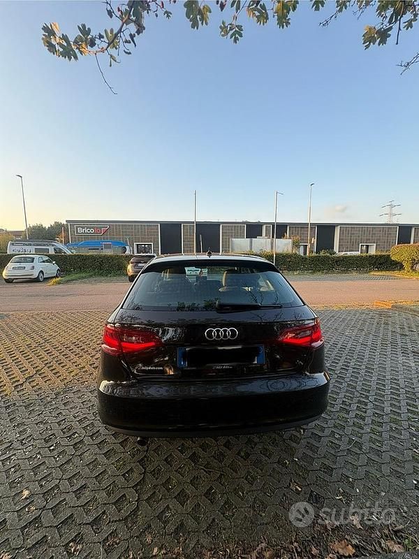 Usata Audi A3 Sportback 105 CV (77 kW) 2016 Marrone Utilitaria