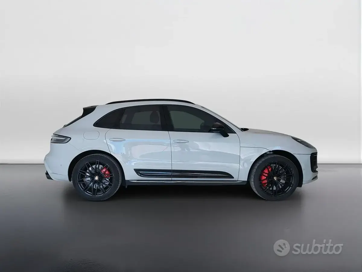 Usata Porsche Macan 441 CV (324 kW) 2022 Grigio SUV
