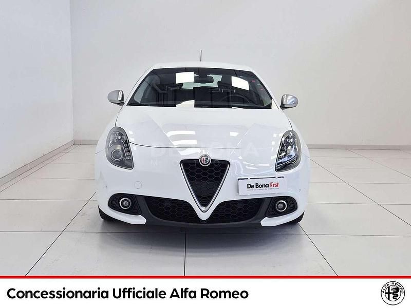 Usata Alfa Romeo Giulietta 120 CV (88 kW) 2018 Bianco Utilitaria