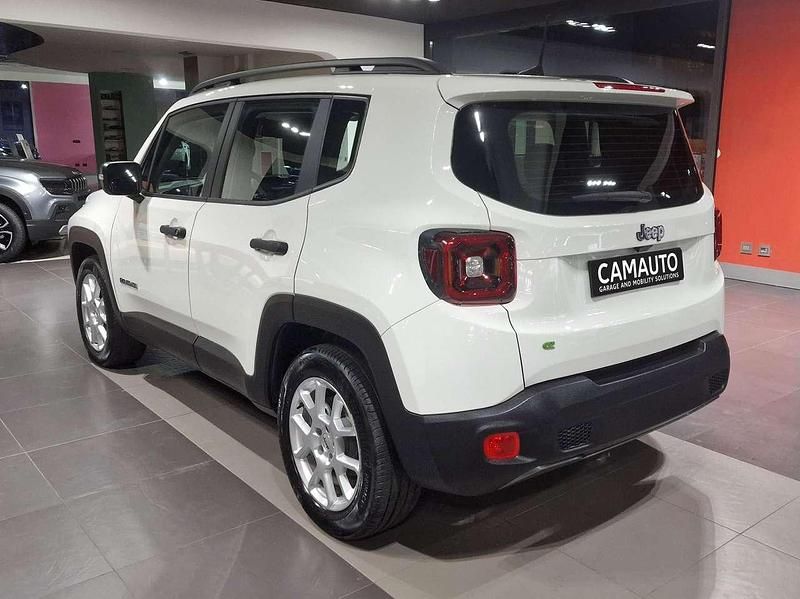 Usata Jeep Renegade Altitude 131 CV (96 kW) 2024 Bianco SUV