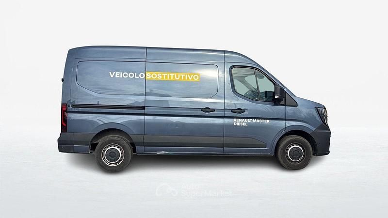 Nuova Renault Master 131 CV (96 kW) 2026 Gray Monovolume