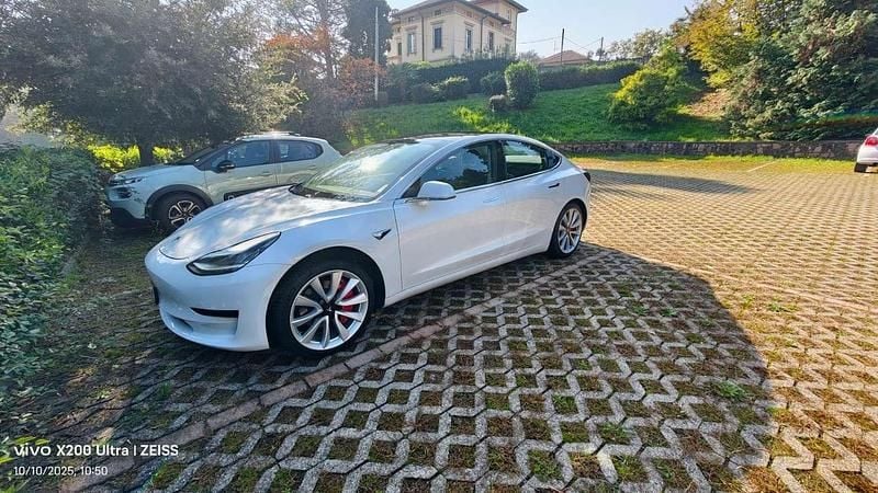 Usata Tesla Model 3 Standard Range 88 kW (120 CV) 2020 Berlina