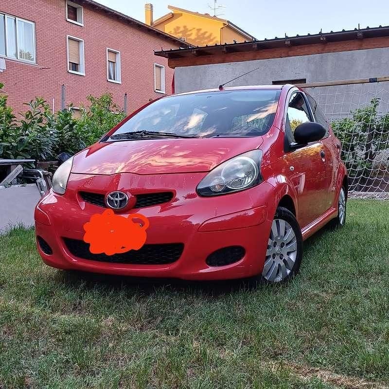 Usata Toyota Aygo 68 CV (50 kW) 2009 Utilitaria