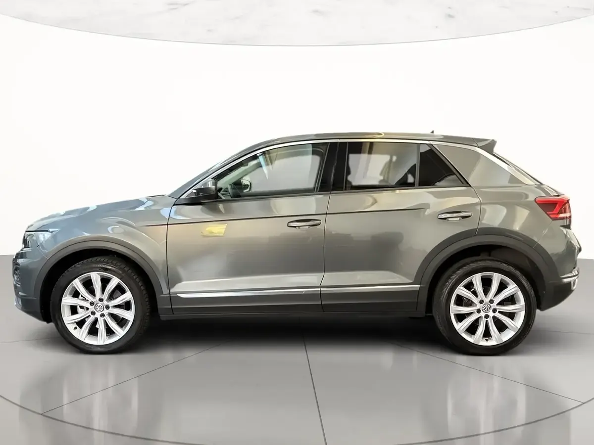 Usata VW T-Roc Advance 150 CV (110 kW) 2018 Indium grey metallizzato SUV