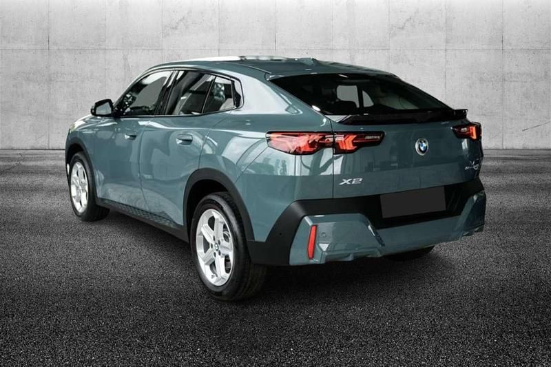 Usata BMW X2 150 CV (110 kW) 2024 Verde SUV