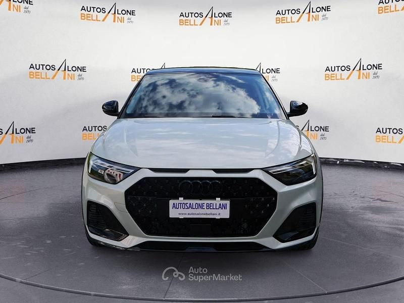 Nuova Audi A1 Comfort 116 CV (85 kW) 2026 Grigio SUV
