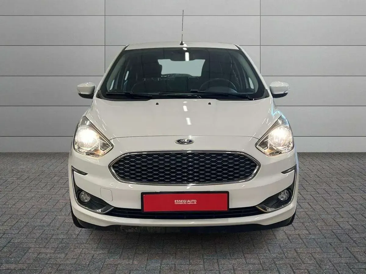 Usata Ford Ka 71 CV (52 kW) 2018 Bianco Berlina