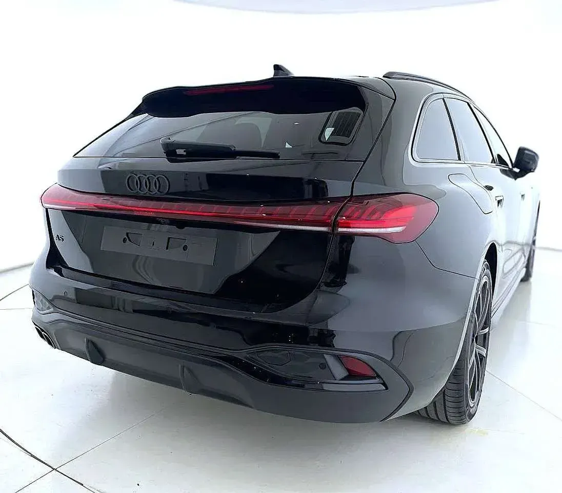 Nouvelle Audi A5 Comfort 204 ch (150 kW) 2026 Noir Break