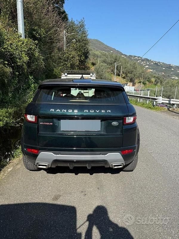 Usata Land Rover Range Rover evoque HSE Dynamic 150 CV (110 kW) 2018 Verde SUV