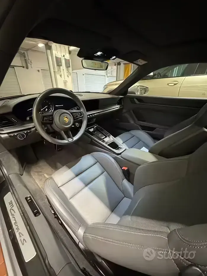 Usata Porsche 911 Carrera 4S 450 CV (330 kW) 2022 Grigio Coupé