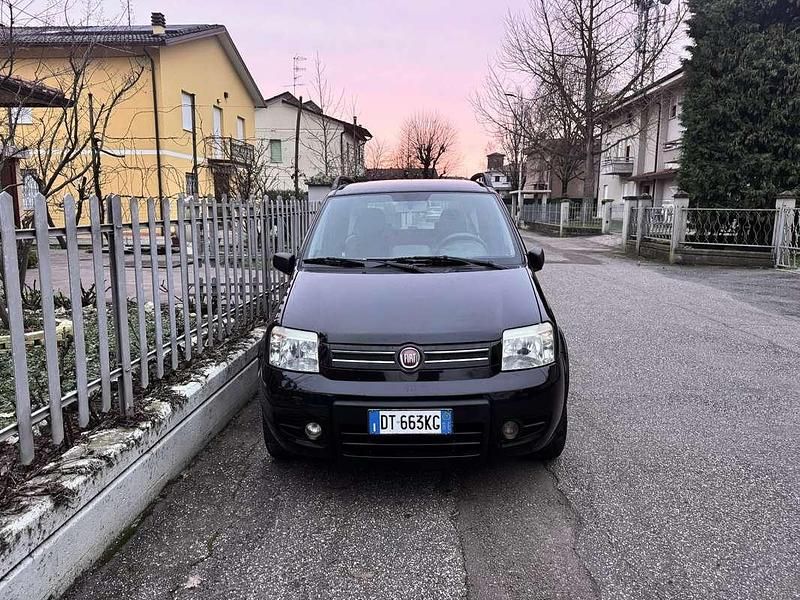 Usata Fiat Panda Dynamic 60 CV (44 kW) 2009 Utilitaria