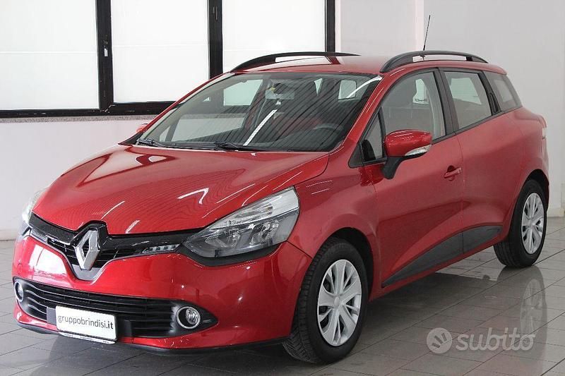 Usata Renault Clio GrandTour 75 CV (55 kW) 2016 Rosso Station wagon
