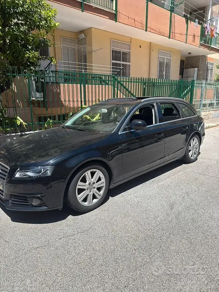 Usata Audi A4 143 CV (105 kW) 2012 Nero Station wagon