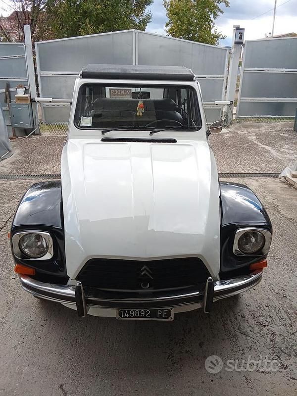 Bianco Usata 1970 Citroën Dyane Due volumi | 4800 € - Immagine 1/4