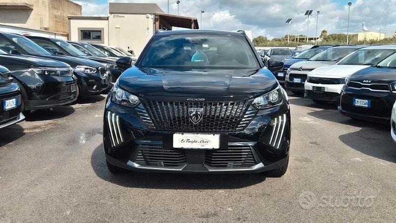 Usata Peugeot 2008 Allure 100 CV (73 kW) 2025 Nero SUV