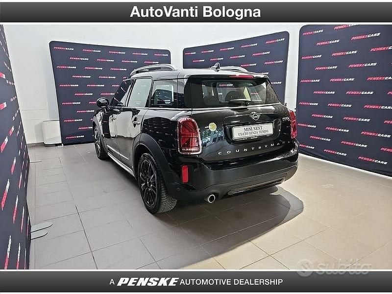 Usata Mini Cooper Countryman Essential 220 CV (161 kW) 2022 Nero SUV