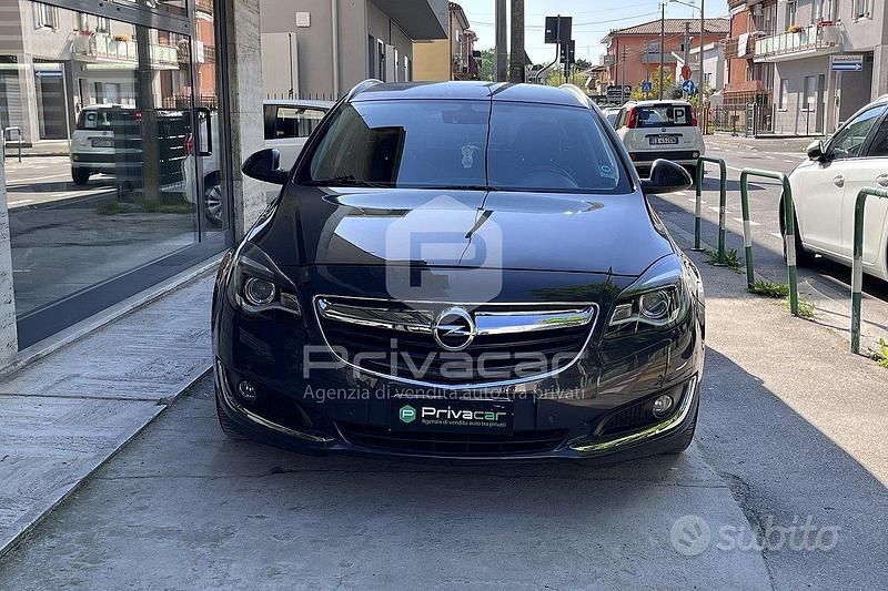 Usata Opel Insignia Cosmo 170 CV (125 kW) 2016 Nero Station wagon
