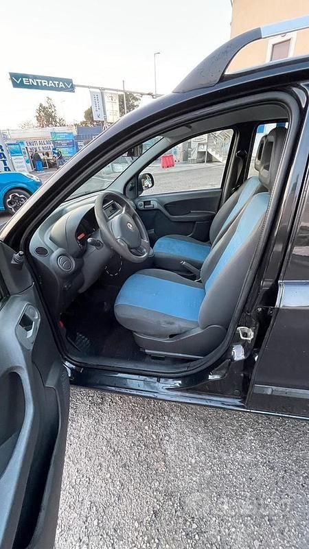 Usata Fiat Panda 77 CV (56 kW) 2011 Nero Berlina
