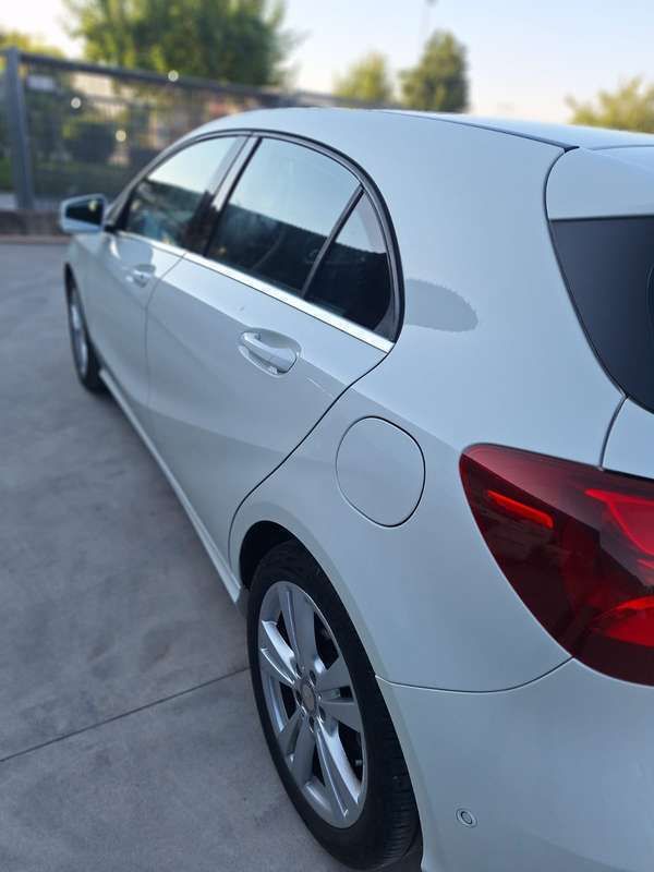 Usata Mercedes A180 Business 122 CV (89 kW) 2017 Bianco Berlina