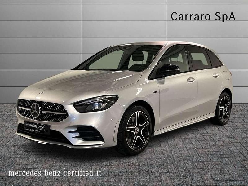 Usata Mercedes B250e Premium 160 CV (117 kW) 2021 Argento metallizzato Monovolume