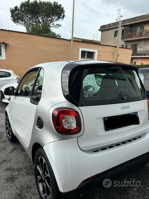 Usata 2017 Smart ForTwo Coupé Coupé | 9500 € (Ottimo prezzo) - Immagine 1/4