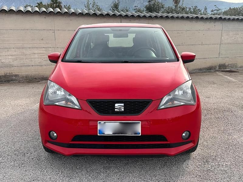 Usata Seat Mii Chic 59 CV (43 kW) 2017 Rosso Utilitaria