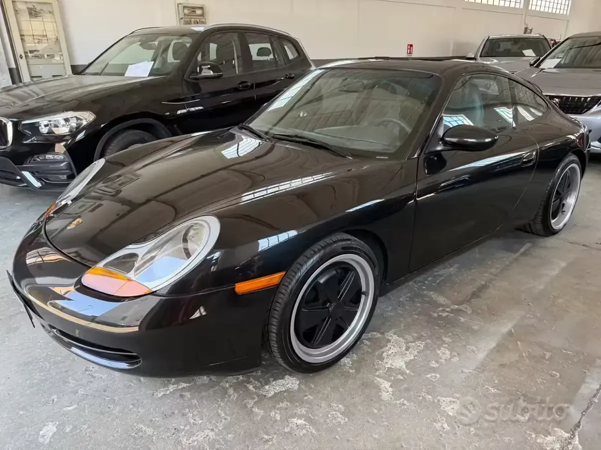 Usata Porsche 911 Carrera 300 CV (220 kW) 1998 Nero Coupé
