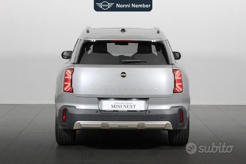 Usata Mini Countryman Favoured 163 CV (119 kW) 2024 Argento SUV