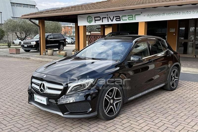 Usata Mercedes GLA220 Premium 177 CV (130 kW) 2015 Nero SUV