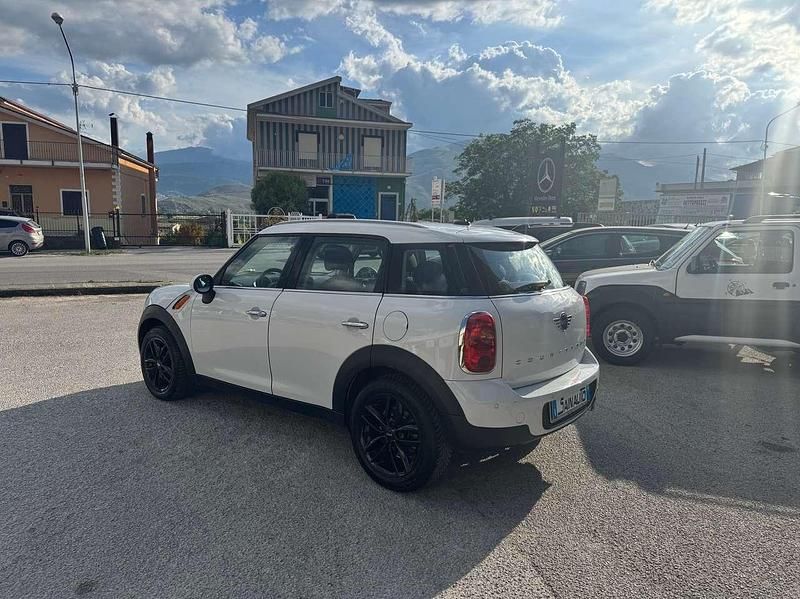 Usata Mini Cooper D Countryman 111 CV (81 kW) 2014 Bianco SUV