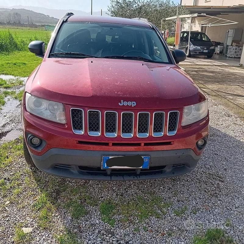 Usata Jeep Compass 163 CV (119 kW) 2012 Rosso SUV