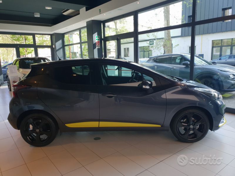 Usata Nissan Kiiro 92 CV (67 kW) 2022 Grigio Berlina