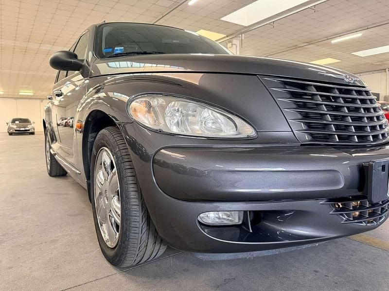 Usata Chrysler PT Cruiser Limited 121 CV (88 kW) 2004 Grigio Berlina