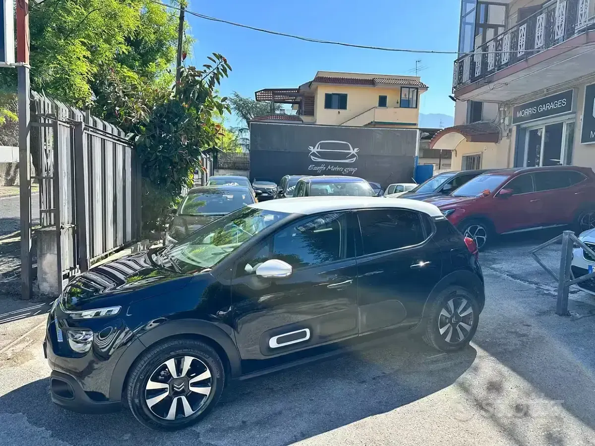 Usata Citroën C3 Shine 102 CV (75 kW) 2023 Nero Utilitaria