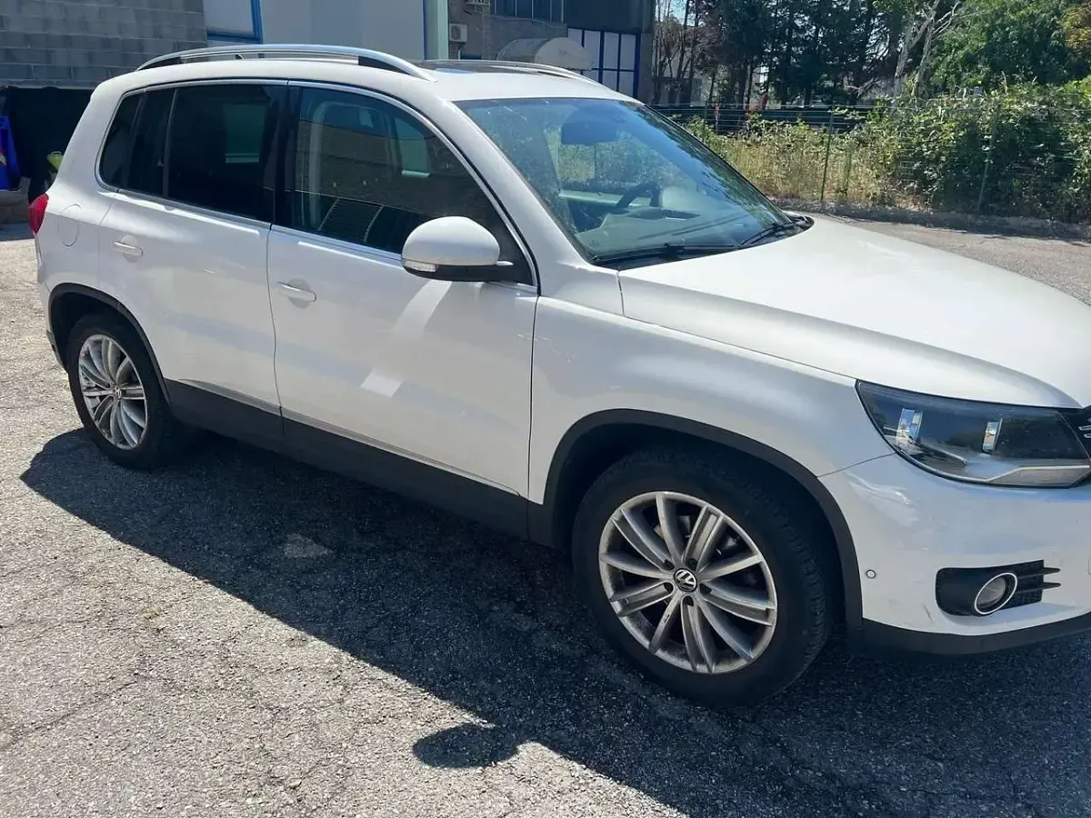 Usata VW Tiguan Sport 140 CV (102 kW) 2013 Bianco SUV