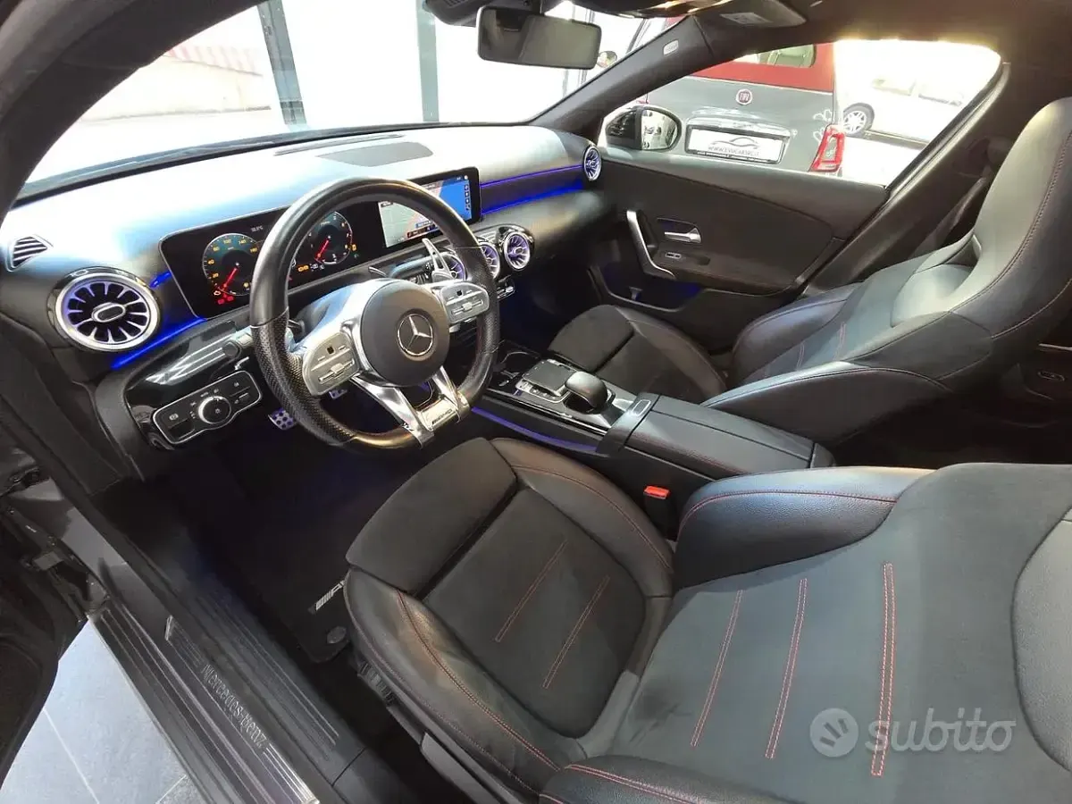 Usata Mercedes A250 2019 Grigio Utilitaria