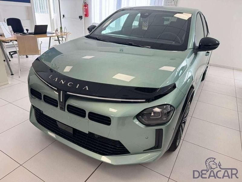 Nuova Lancia Ypsilon 110 CV (80 kW) 2026 Verde Utilitaria