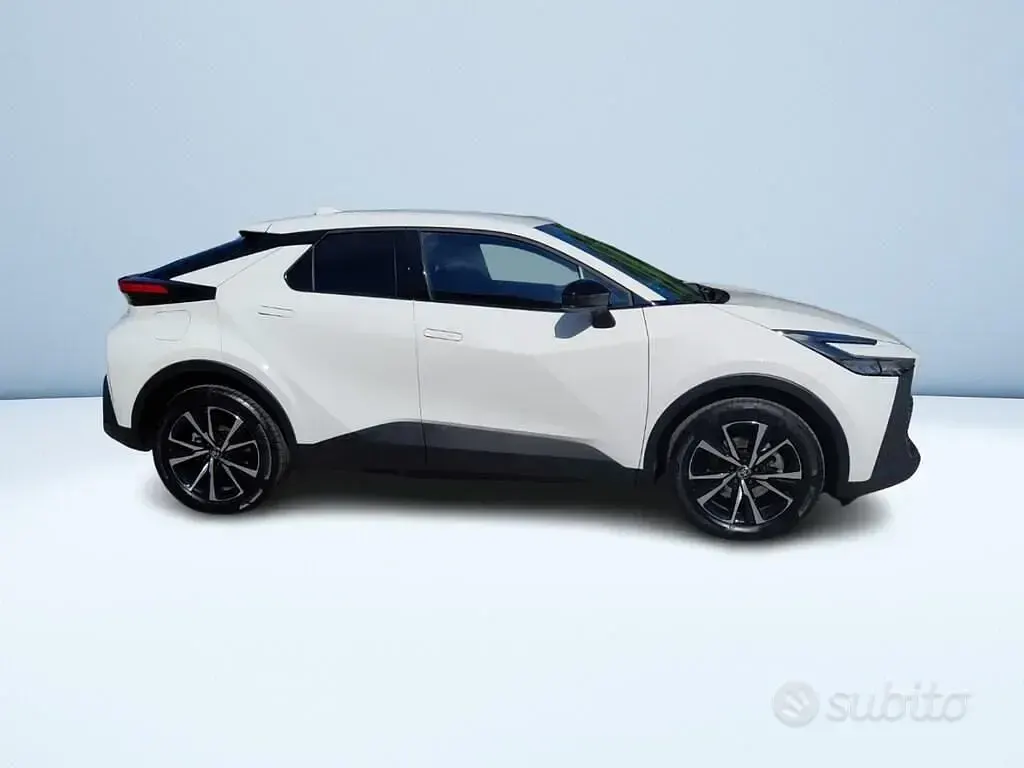 Usata Toyota C-HR Eco 151 CV (111 kW) 2025 SUV
