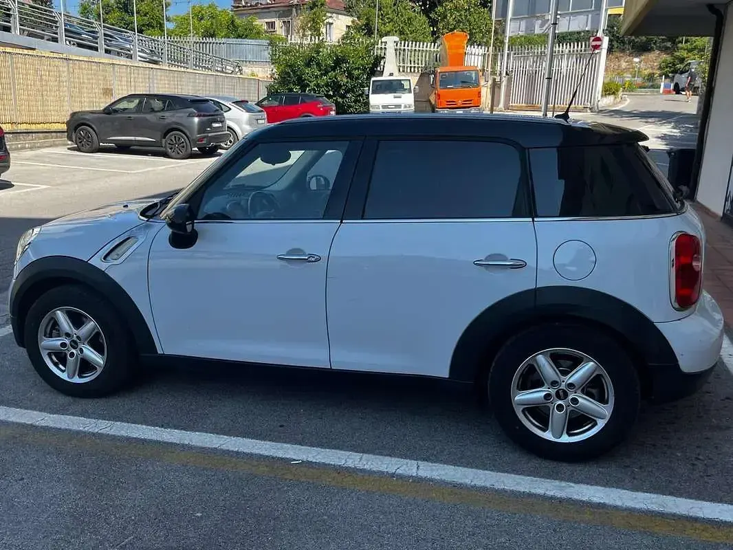 Usata Mini Countryman 111 CV (81 kW) 2012 SUV