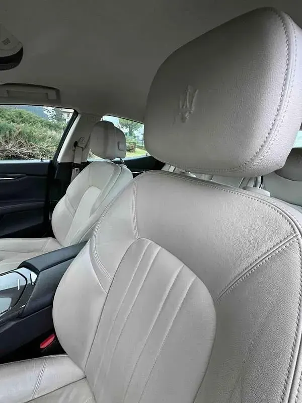 Usata Maserati Ghibli 250 CV (183 kW) 2016 Blu/azzurro Berlina