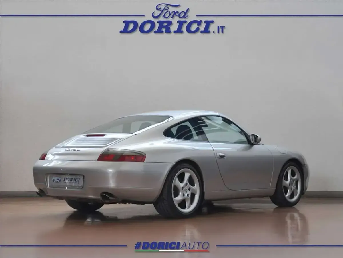 Usata Porsche 911 Carrera 300 CV (220 kW) 1999 Argento Coupé
