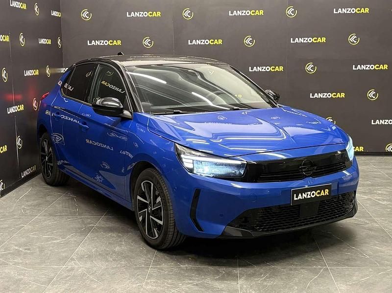 Usata Opel Corsa GS Line 101 CV (74 kW) 2024 Blu/azzurro Berlina