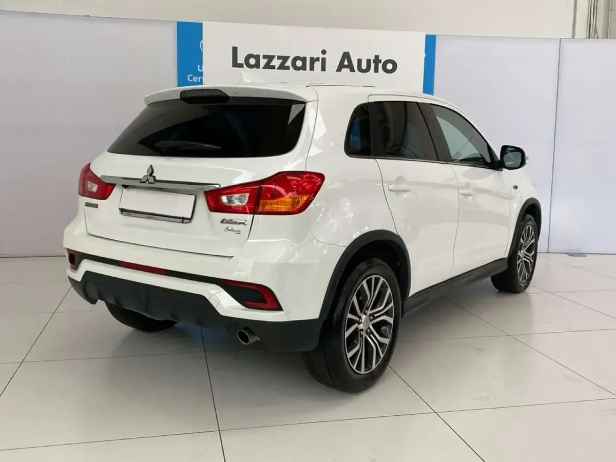 Usata Mitsubishi ASX Instyle 117 CV (86 kW) 2018 Bianco SUV