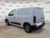 Usata Peugeot Partner Premium 102 CV (75 kW) 2023 Bianco Monovolume