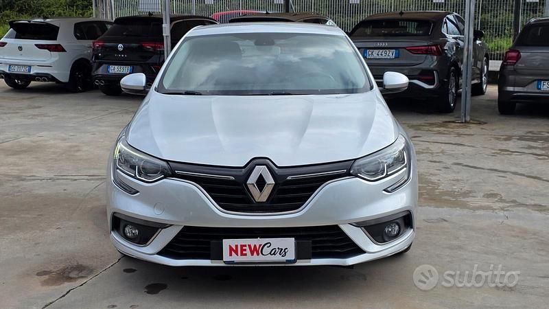 Usata Renault Mégane GrandTour Bose Edition 110 CV (80 kW) 2016 Grigio Station wagon