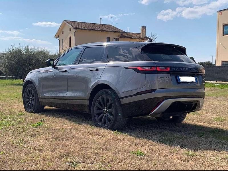 Używany Land Rover Range Rover Velar 204 KM (150 kW) 2021 Szary SUV